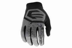 Gants Evolve Splatter Blanc / Noir 9 Gants Evolve Splatter Blanc / Noir -Gants VTT Soldes Boutique unnamed file 2474