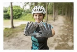 Paire De Gants Longs Femme GripGrab Shark Gris Noir -Gants VTT Soldes Boutique unnamed file 5969